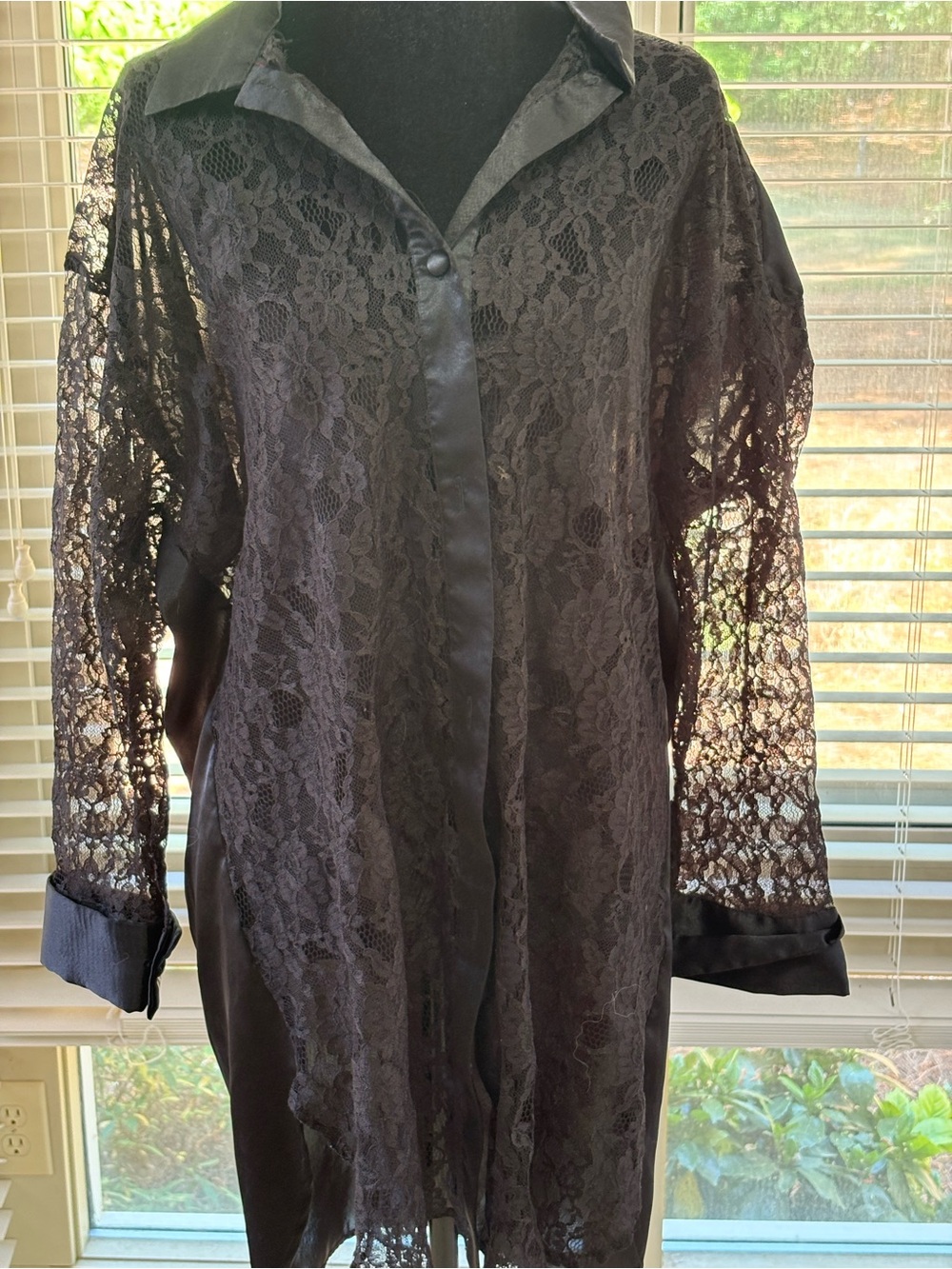 Victoria's Secret Gold label Button-front nightshirt size M/L 90’s sleepwear